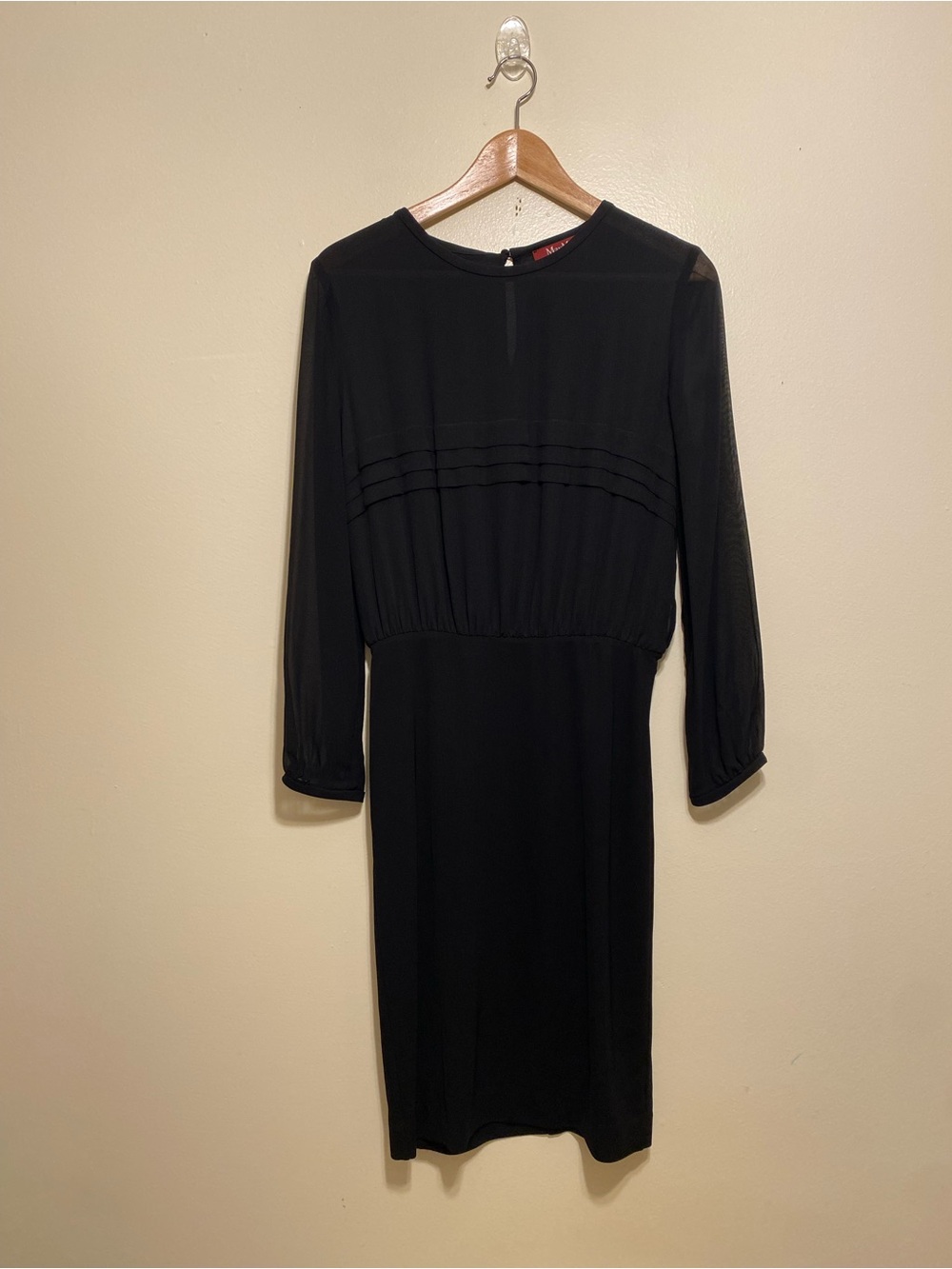 MaxMara Studio Black Long Sleeve Midi Dress. Size S
